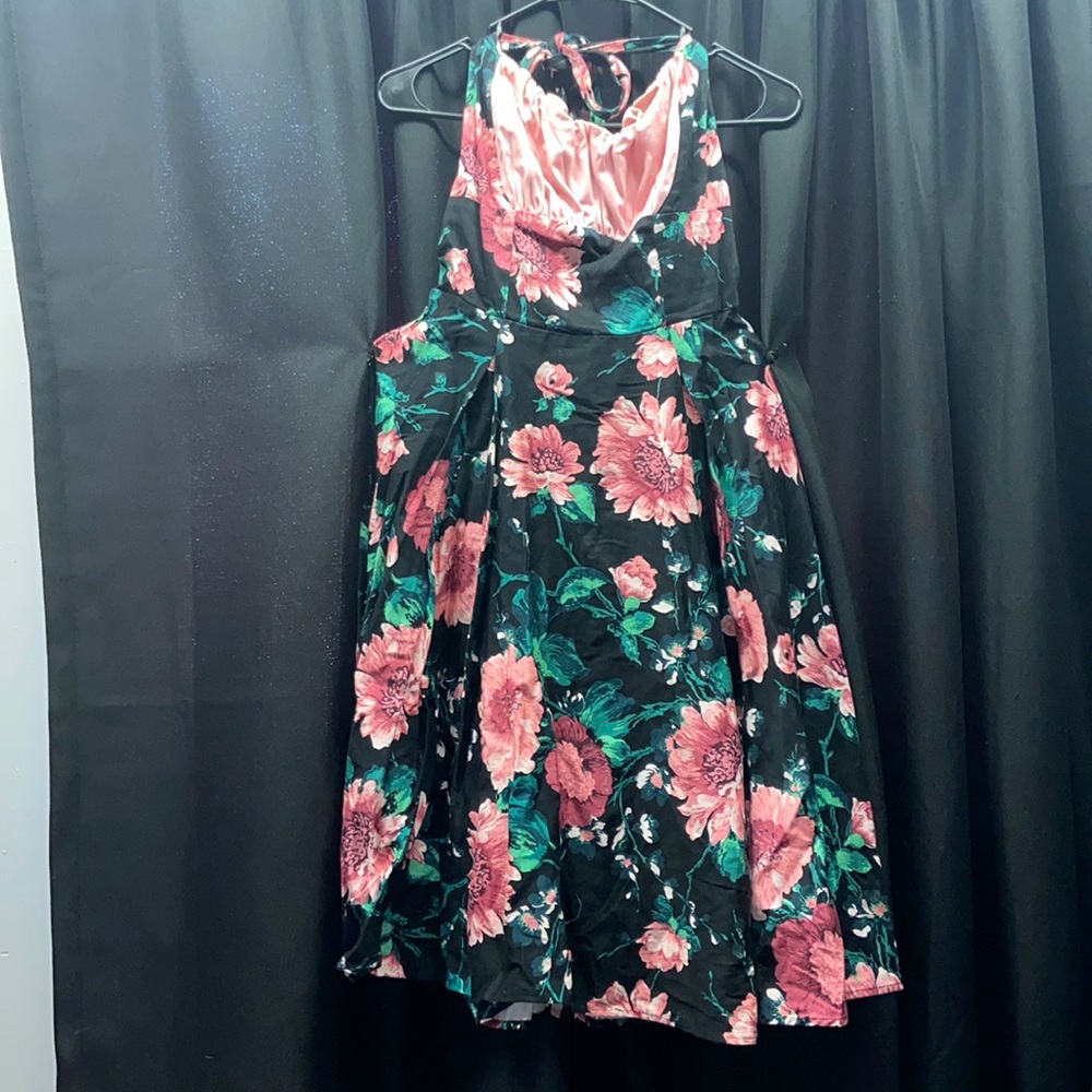 Pinup couture